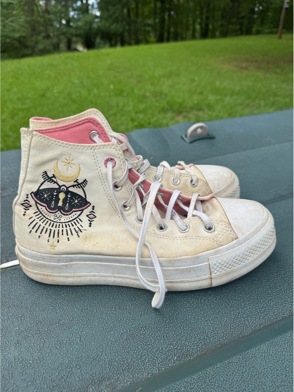 Converse Chuck Embroidered Alchemy Size 8